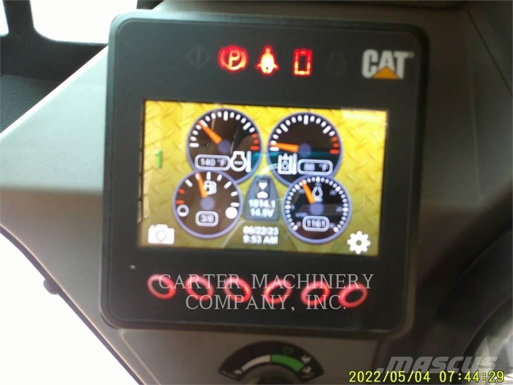 CAT 246D3 AC Skid steer mini nakladalci