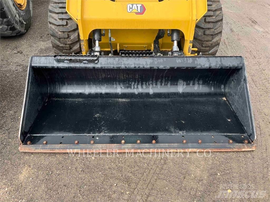 CAT 246D3 C3H2 Skid steer mini nakladalci