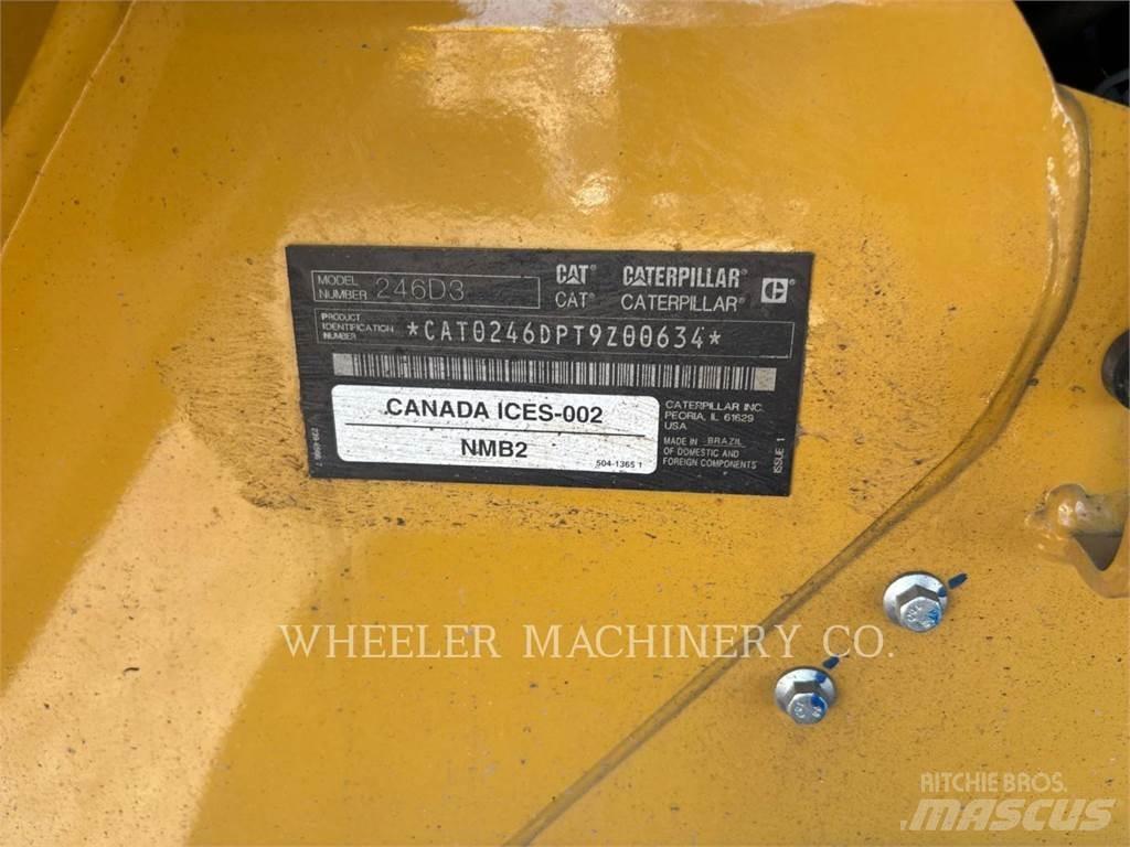CAT 246D3 C3H2 Skid steer mini nakladalci