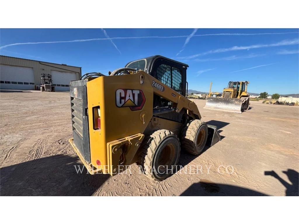 CAT 246D3 C3H2 Skid steer mini nakladalci