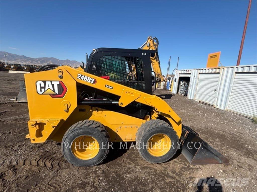 CAT 246D3 C3H2 Skid steer mini nakladalci