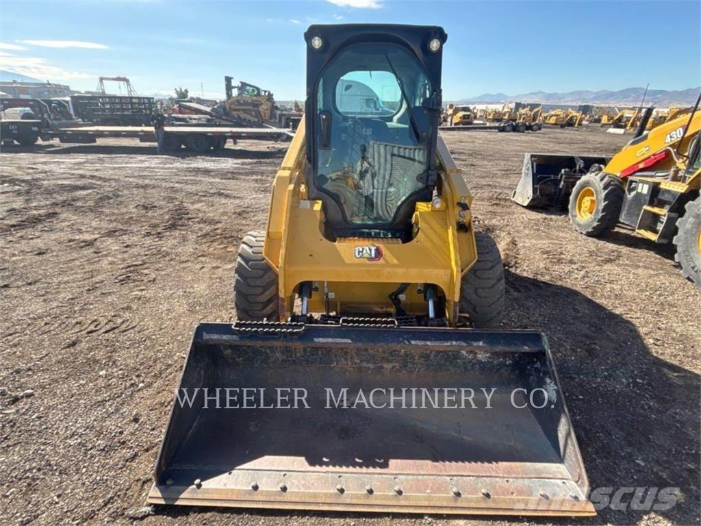 CAT 246D3 C3H2 Skid steer mini nakladalci