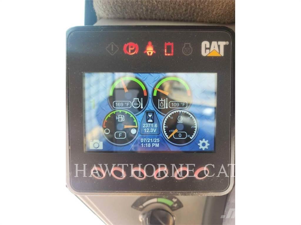 CAT 246D3H2O Skid steer mini nakladalci