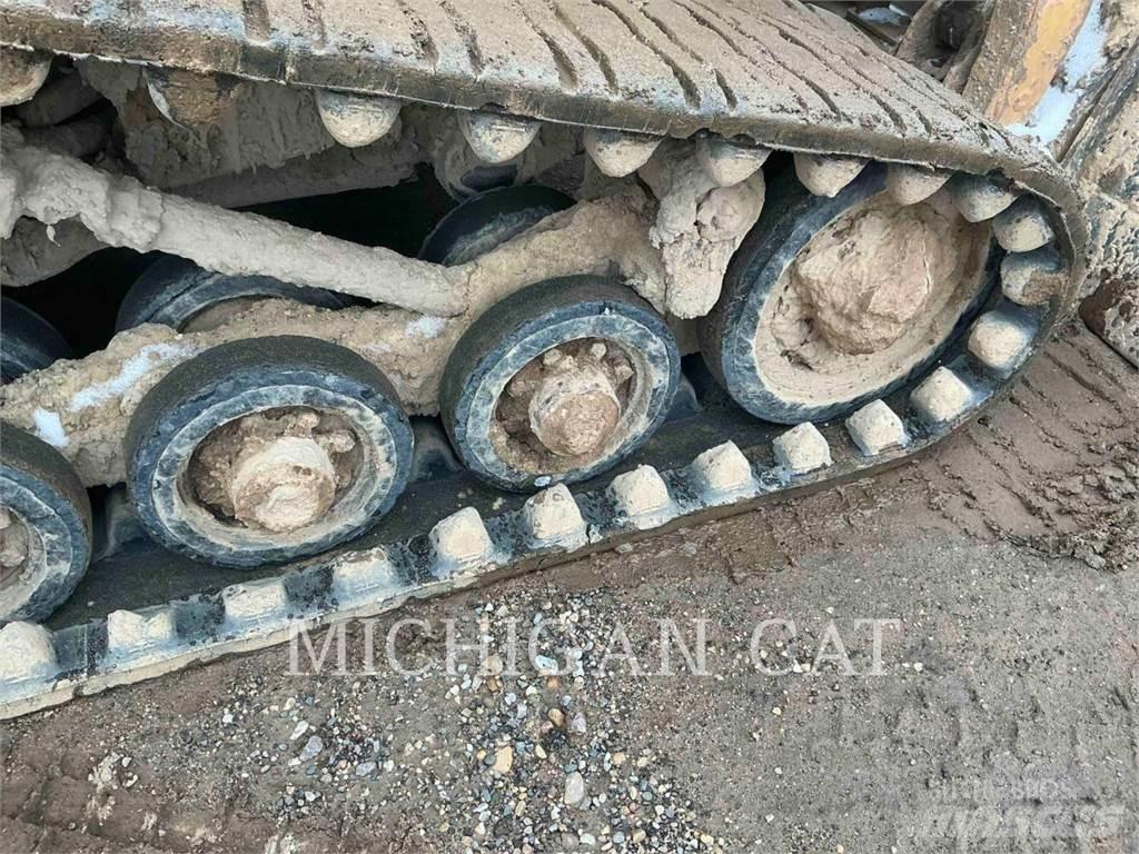 CAT 247B3 AQ Skid steer mini nakladalci