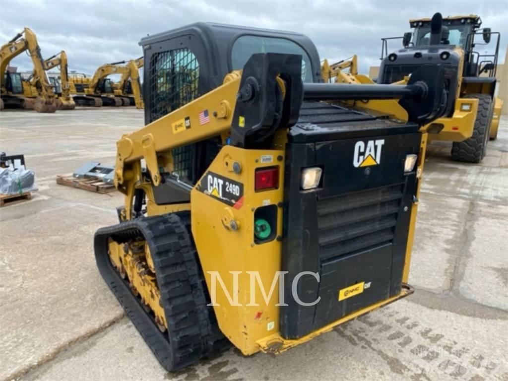 CAT 249D Skid steer mini nakladalci