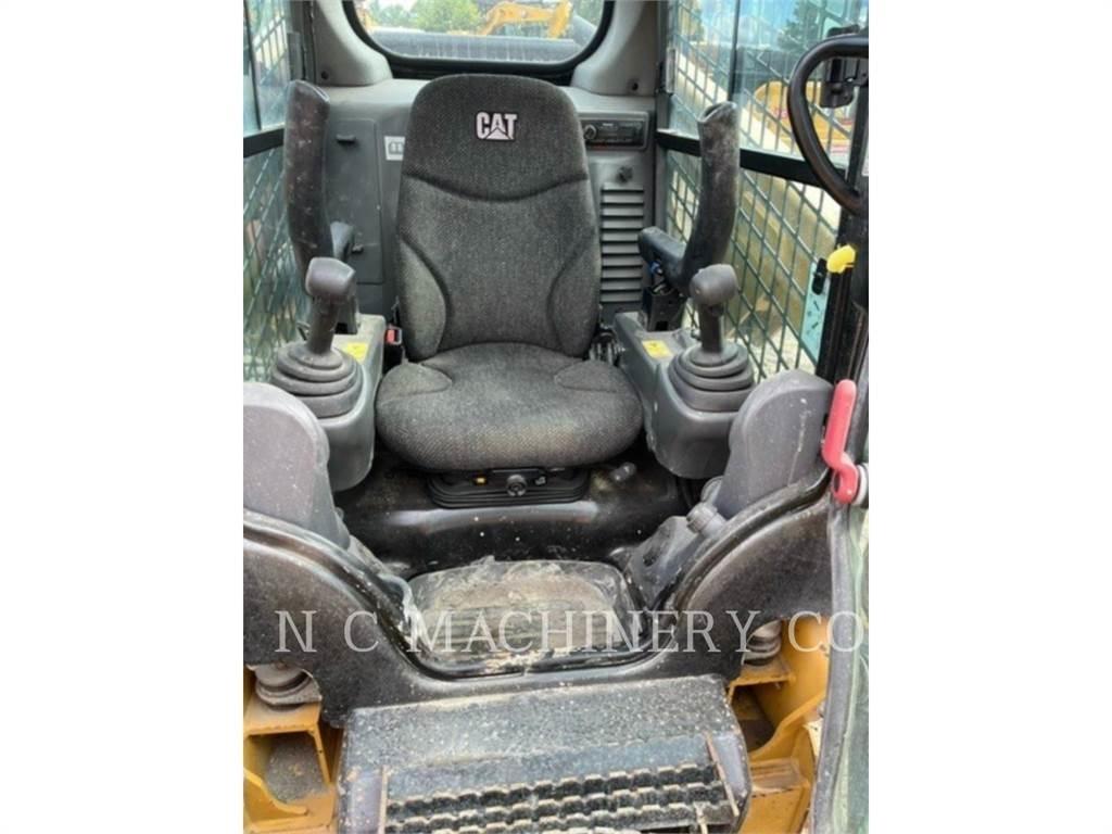 CAT 249D H2CB Skid steer mini nakladalci