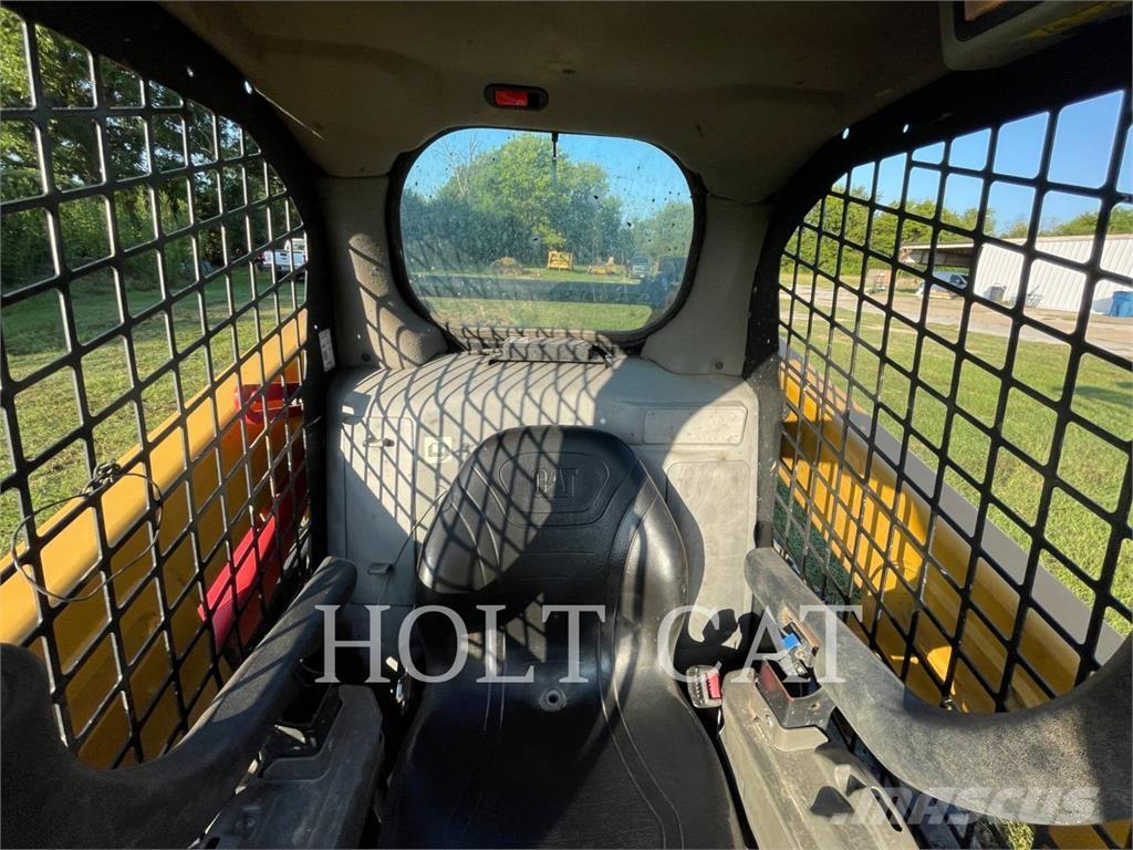 CAT 249D3 Nakladalci goseničarji