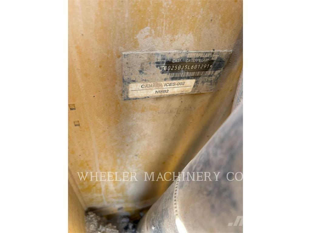 CAT 250 C3H2 Skid steer mini nakladalci