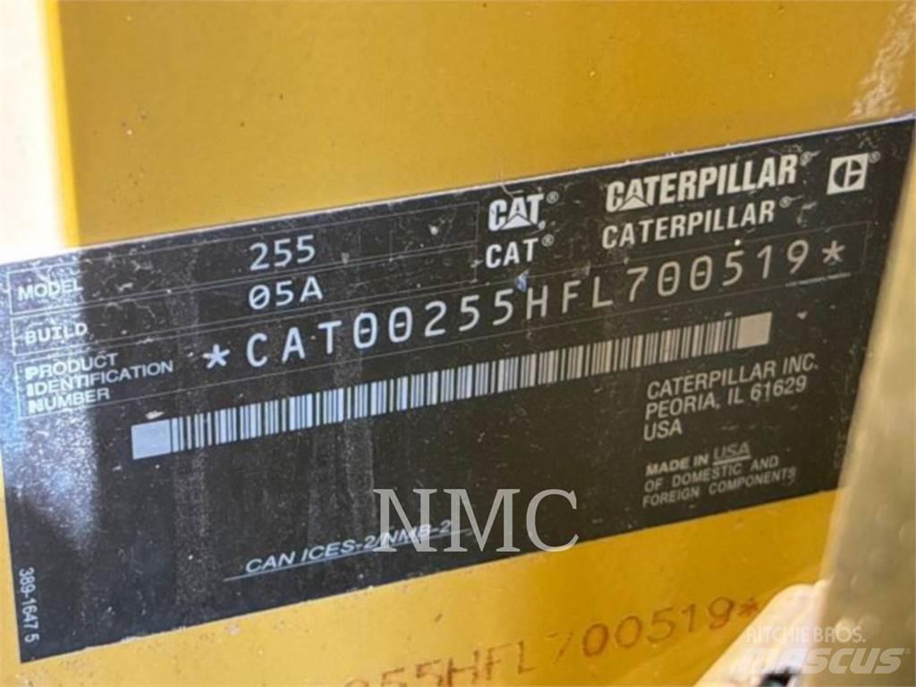 CAT 255-05 Nakladalci goseničarji