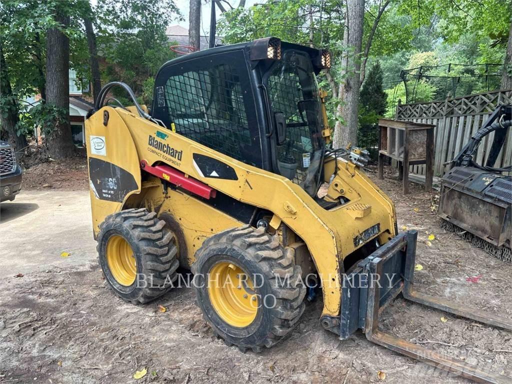 CAT 256C Skid steer mini nakladalci
