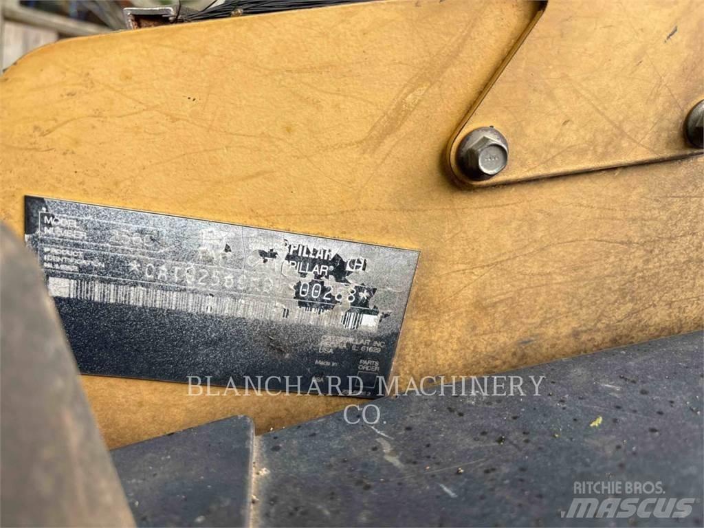 CAT 256C Skid steer mini nakladalci