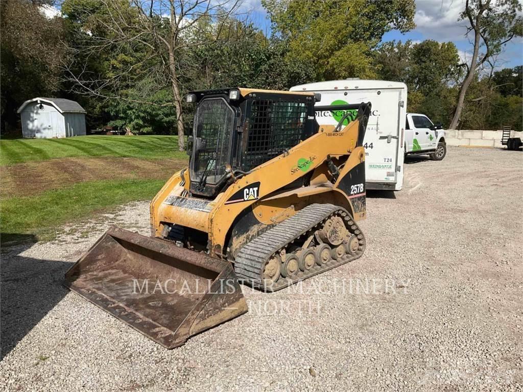 CAT 257B Skid steer mini nakladalci