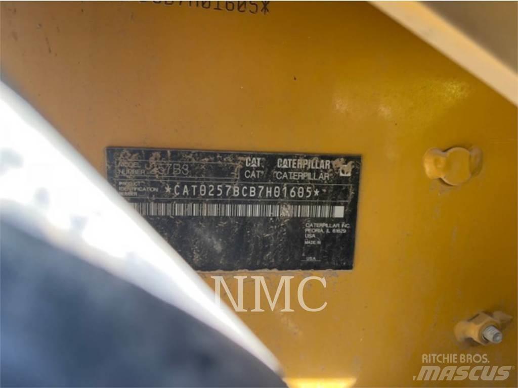 CAT 257B3 Skid steer mini nakladalci