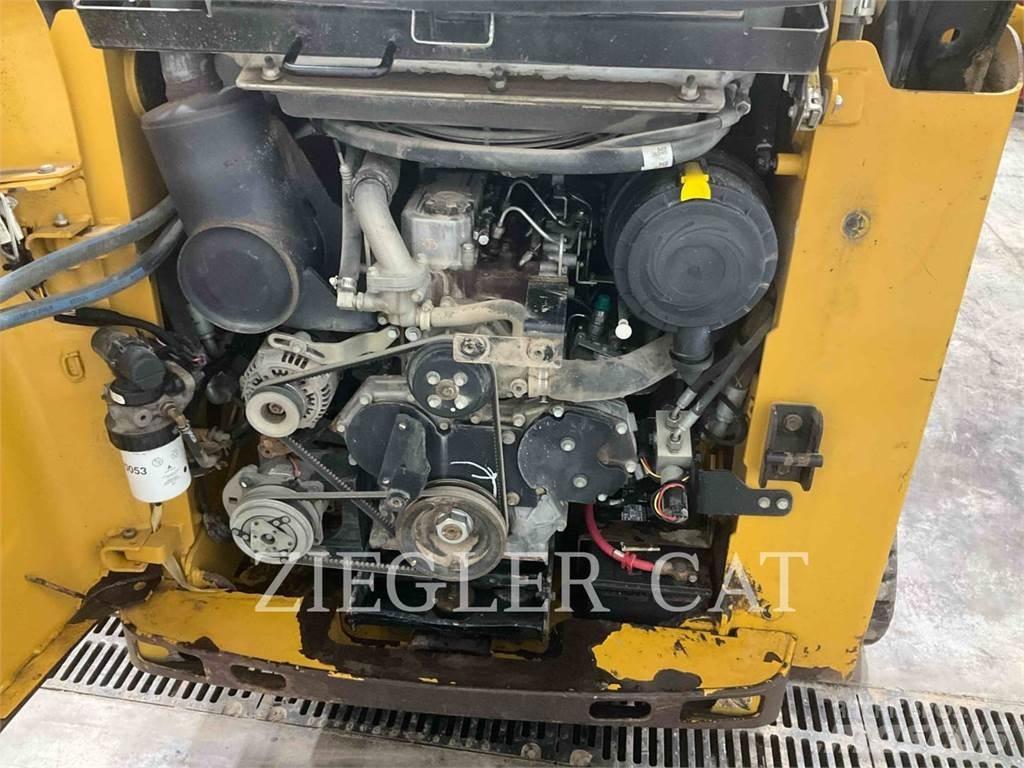 CAT 257B3 Nakladalci goseničarji