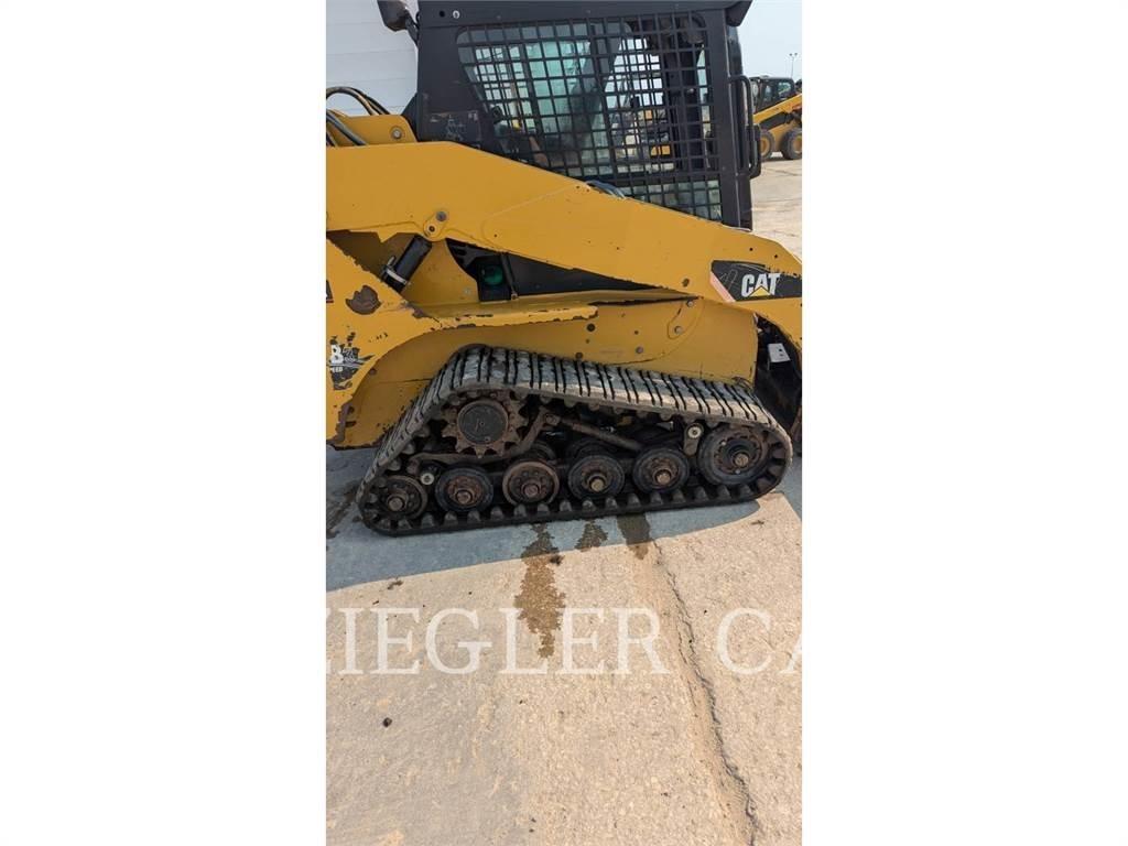 CAT 257B3 Nakladalci goseničarji