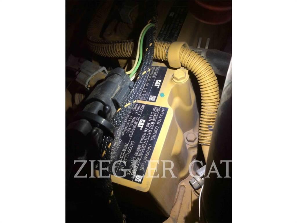 CAT 257D Nakladalci goseničarji