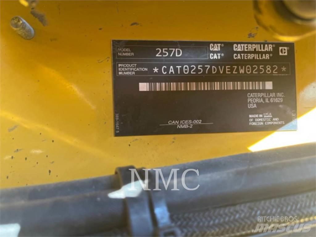 CAT 257D Nakladalci goseničarji