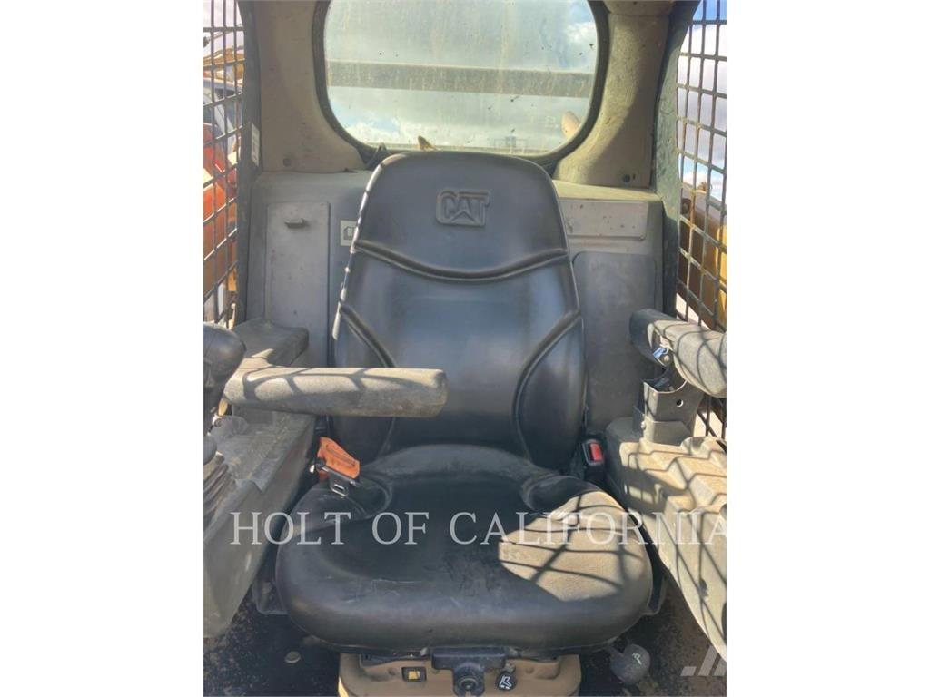 CAT 259 HF Skid steer mini nakladalci
