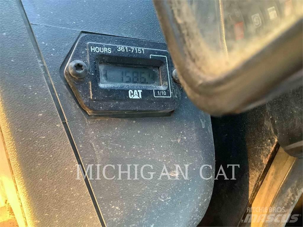 CAT 259B3 A2Q Skid steer mini nakladalci