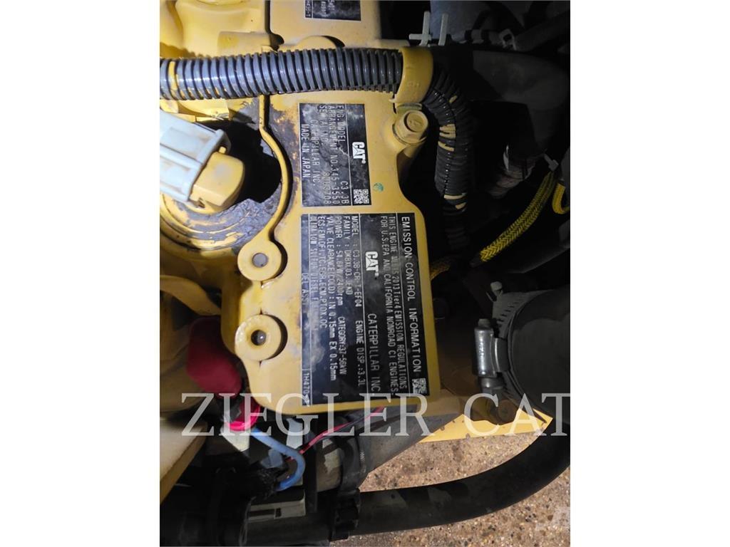 CAT 259D Nakladalci goseničarji