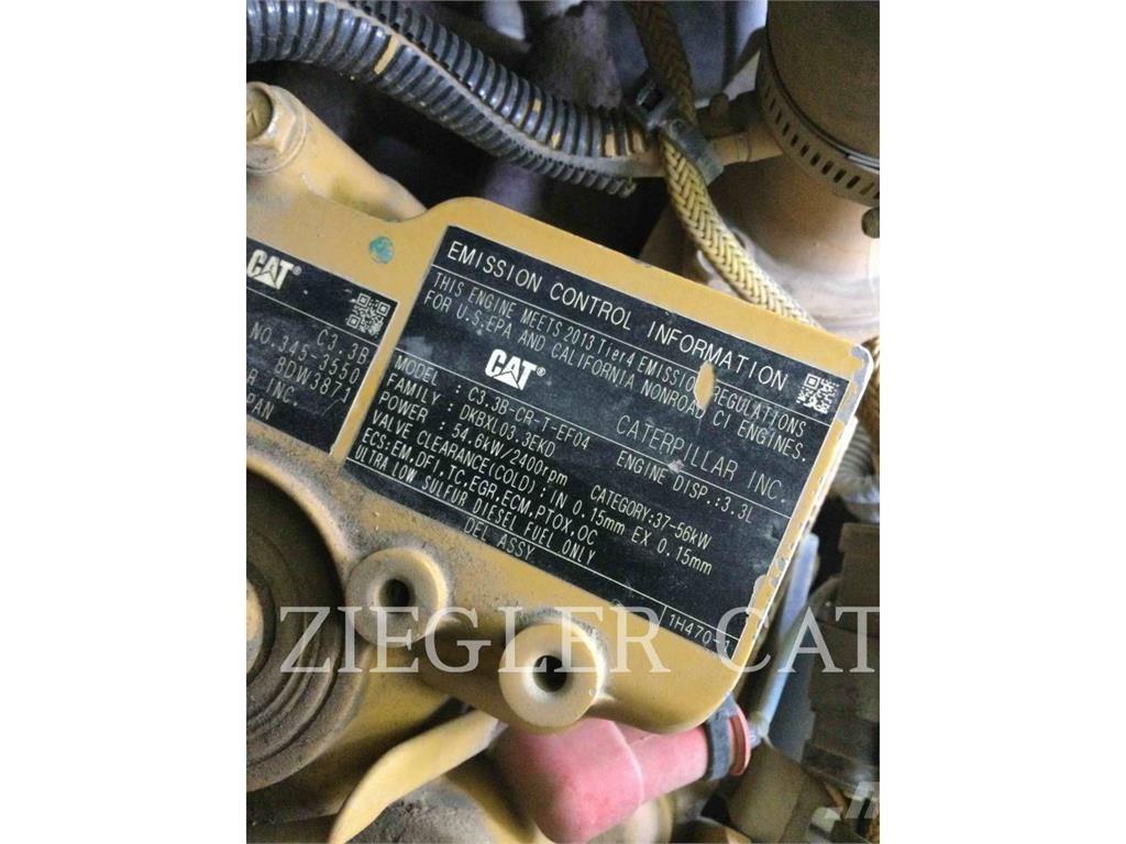 CAT 259D Nakladalci goseničarji