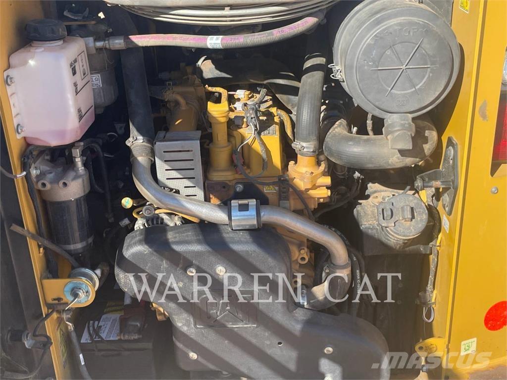 CAT 259D Nakladalci goseničarji