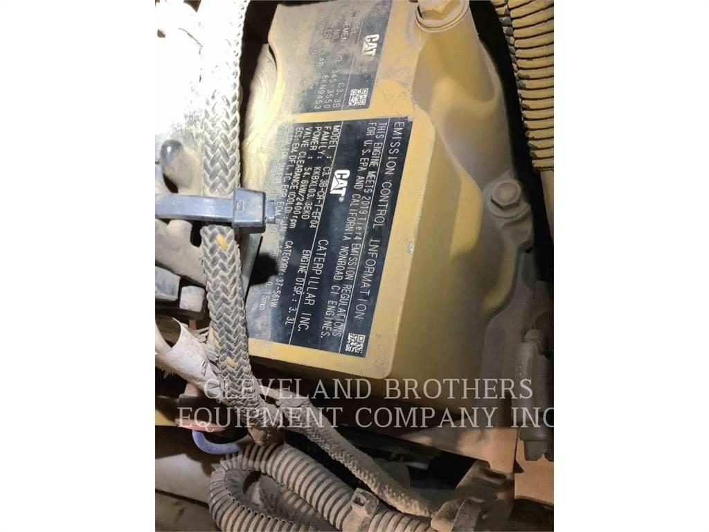 CAT 259D HF Skid steer mini nakladalci