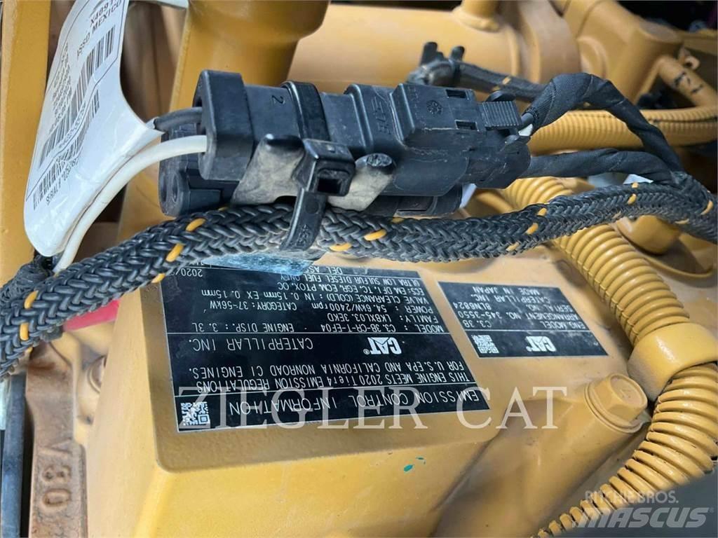 CAT 259D3 Nakladalci goseničarji