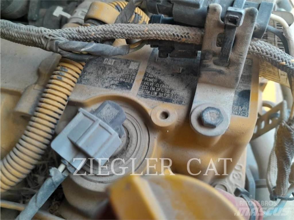 CAT 259D3 Nakladalci goseničarji
