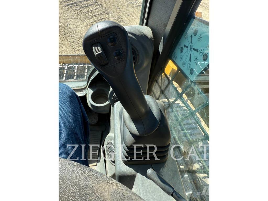 CAT 259D3 Nakladalci goseničarji