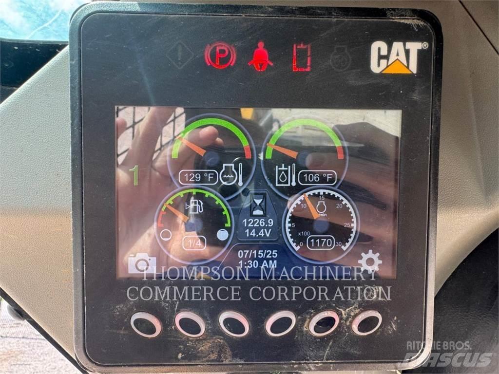 CAT 259D3 Nakladalci goseničarji