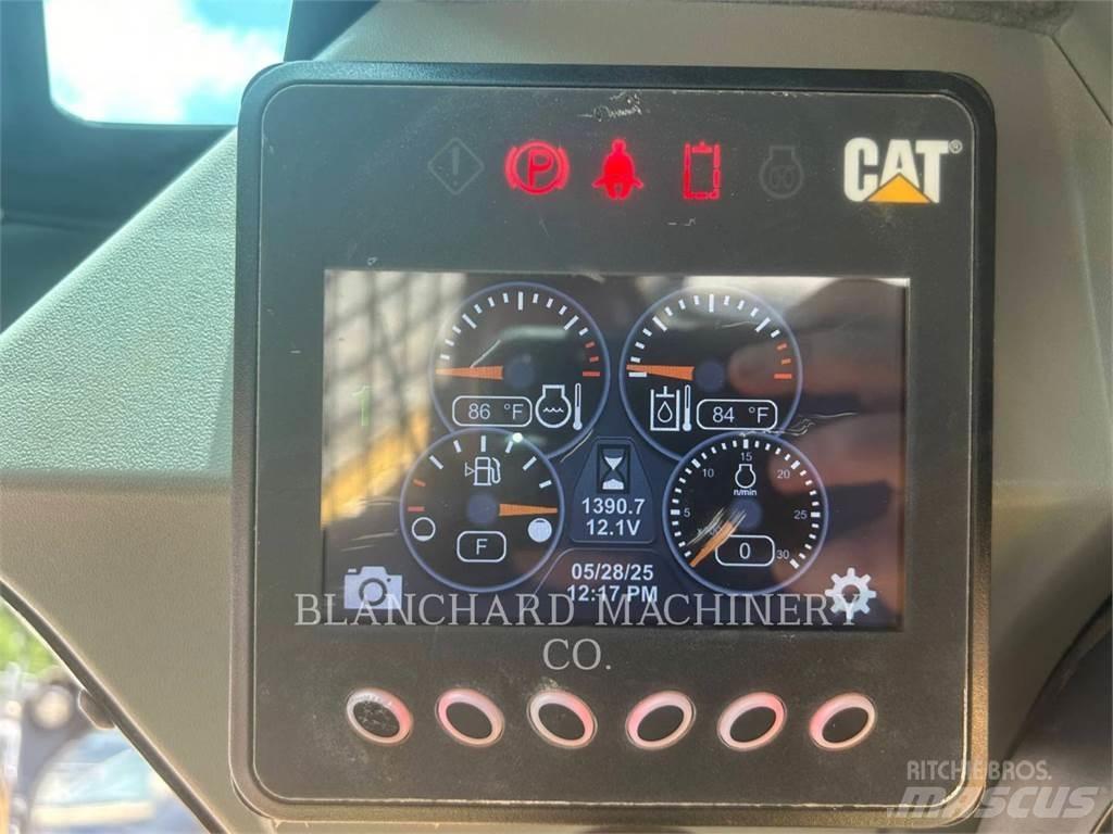 CAT 259D3 Nakladalci goseničarji