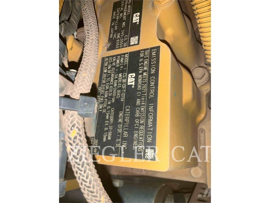 CAT 259D3 Nakladalci goseničarji