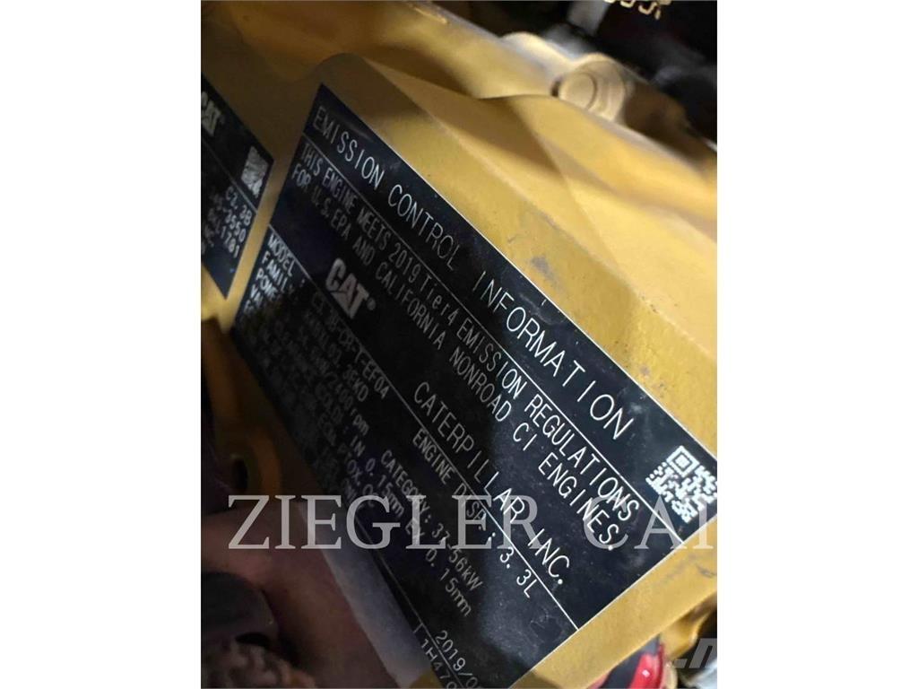 CAT 259D3 Nakladalci goseničarji