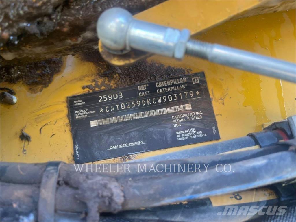 CAT 259D3 C3H2 Nakladalci goseničarji