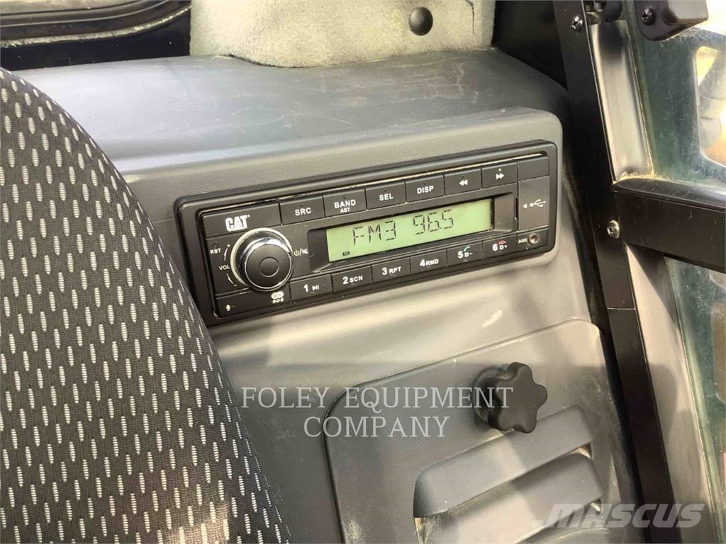 CAT 259D3STD2C Skid steer mini nakladalci