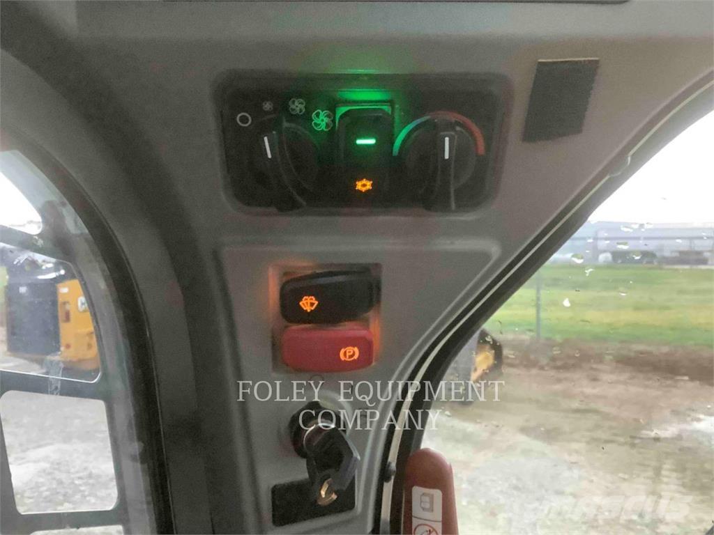 CAT 259D3STD2C Skid steer mini nakladalci