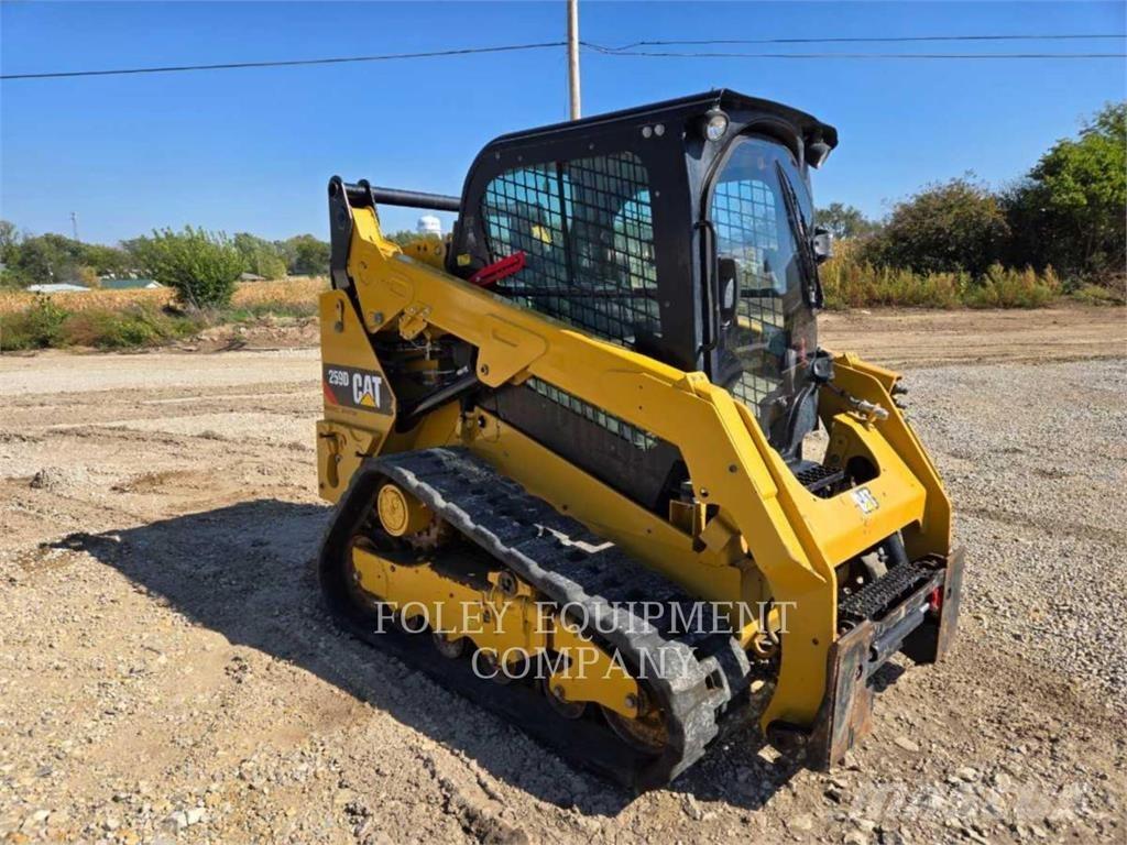 CAT 259DHF2CA Skid steer mini nakladalci