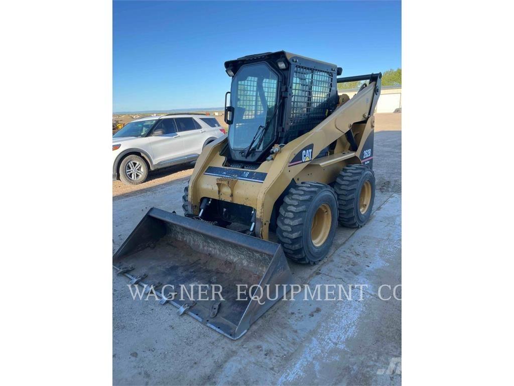 CAT 262B Skid steer mini nakladalci
