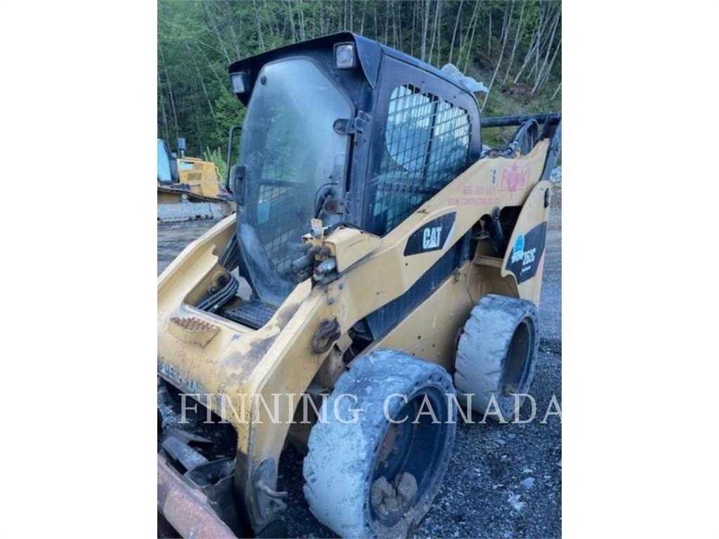 CAT 262C Skid steer mini nakladalci