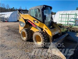 CAT 262C2 Skid steer mini nakladalci