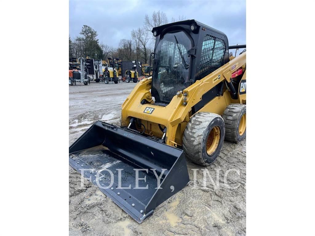 CAT 262D Skid steer mini nakladalci