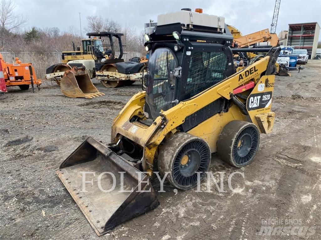 CAT 262D Skid steer mini nakladalci