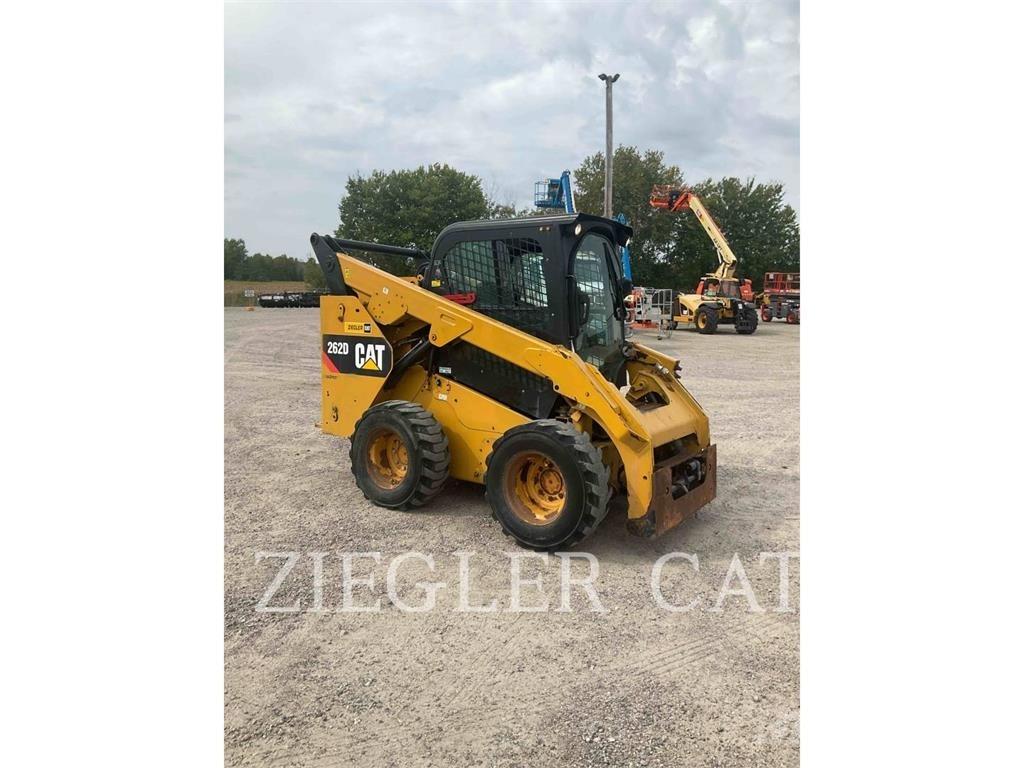 CAT 262D Skid steer mini nakladalci