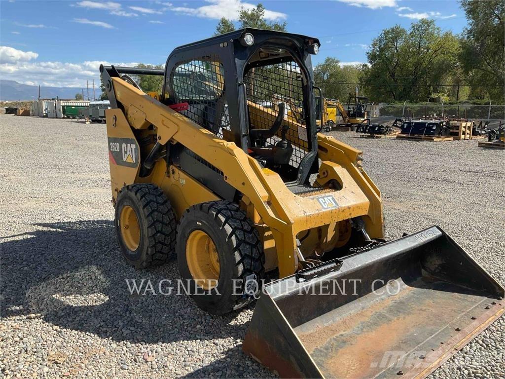 CAT 262D Skid steer mini nakladalci