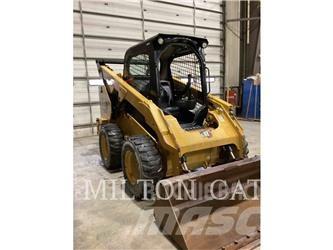 CAT 262D 3 Skid steer mini nakladalci