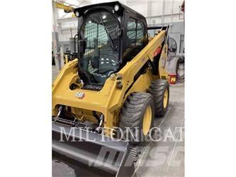 CAT 262D 3 Skid steer mini nakladalci