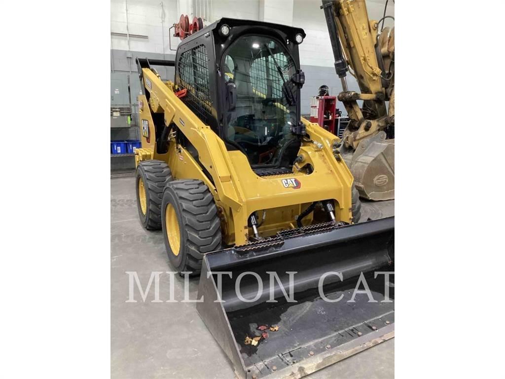 CAT 262D 3 Skid steer mini nakladalci