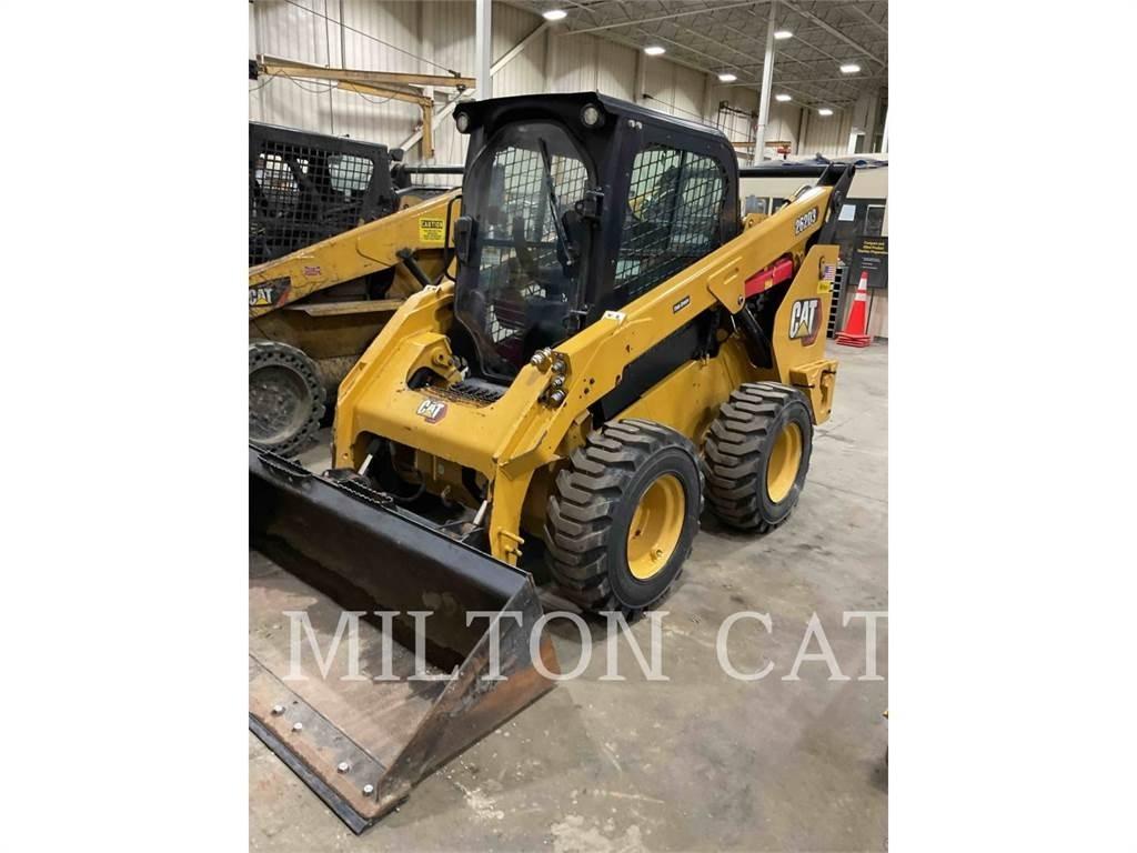 CAT 262D 3 Skid steer mini nakladalci