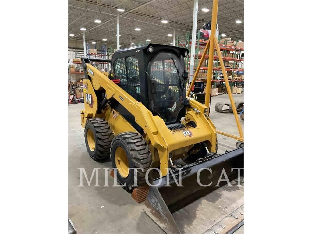 CAT 262D 3 Skid steer mini nakladalci